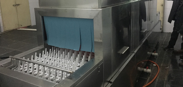華美達P590-M系列長龍式洗碗機
