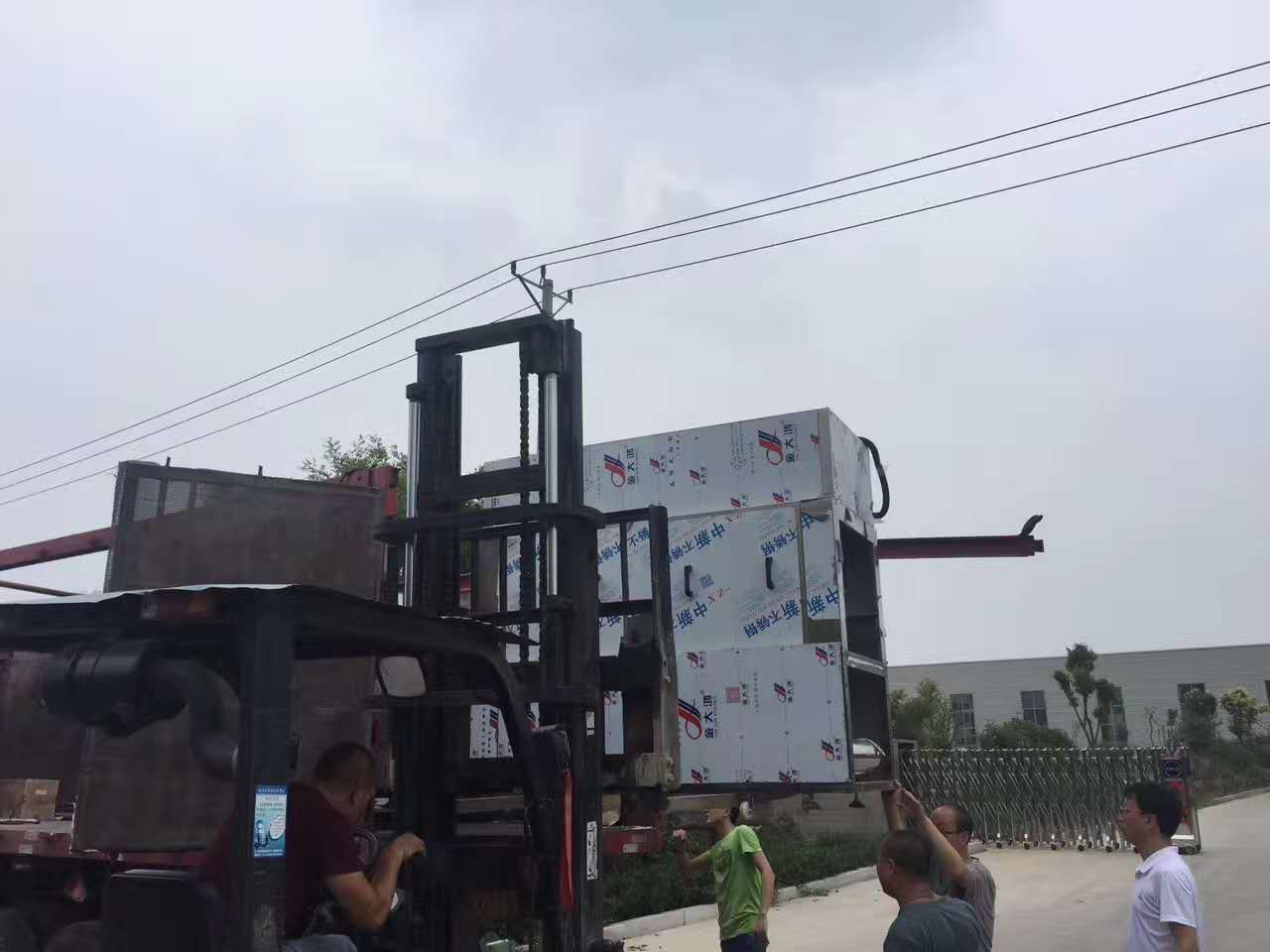 企業員工餐廳洗碗機